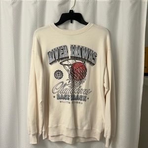 Hollister crewneck !